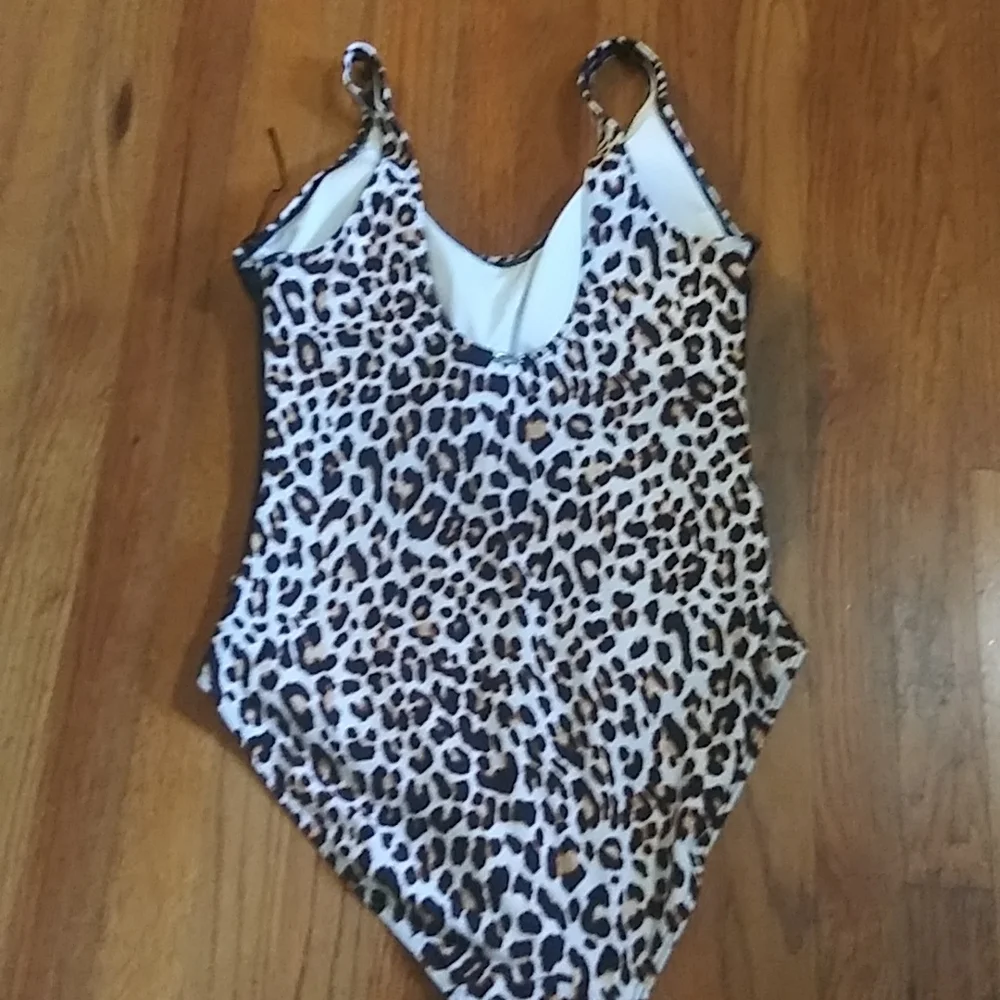 NWOT. DKNY swim bathing suit. - Picture 5 of 12